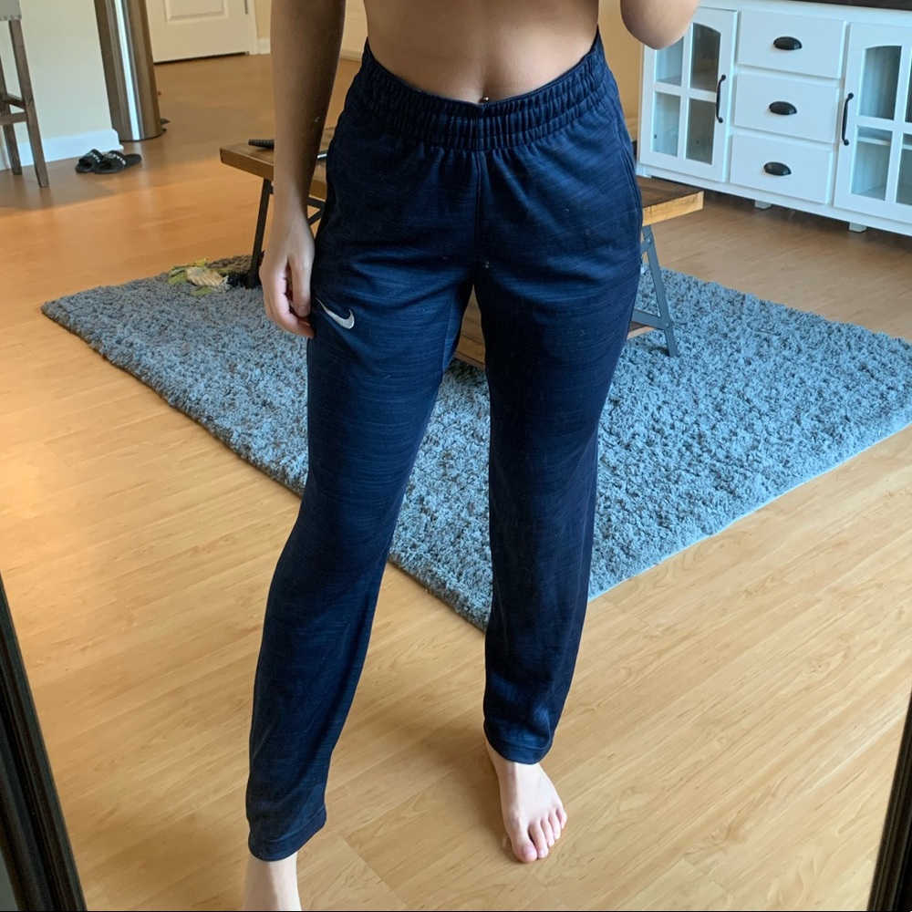 navy blue nike sweatpants